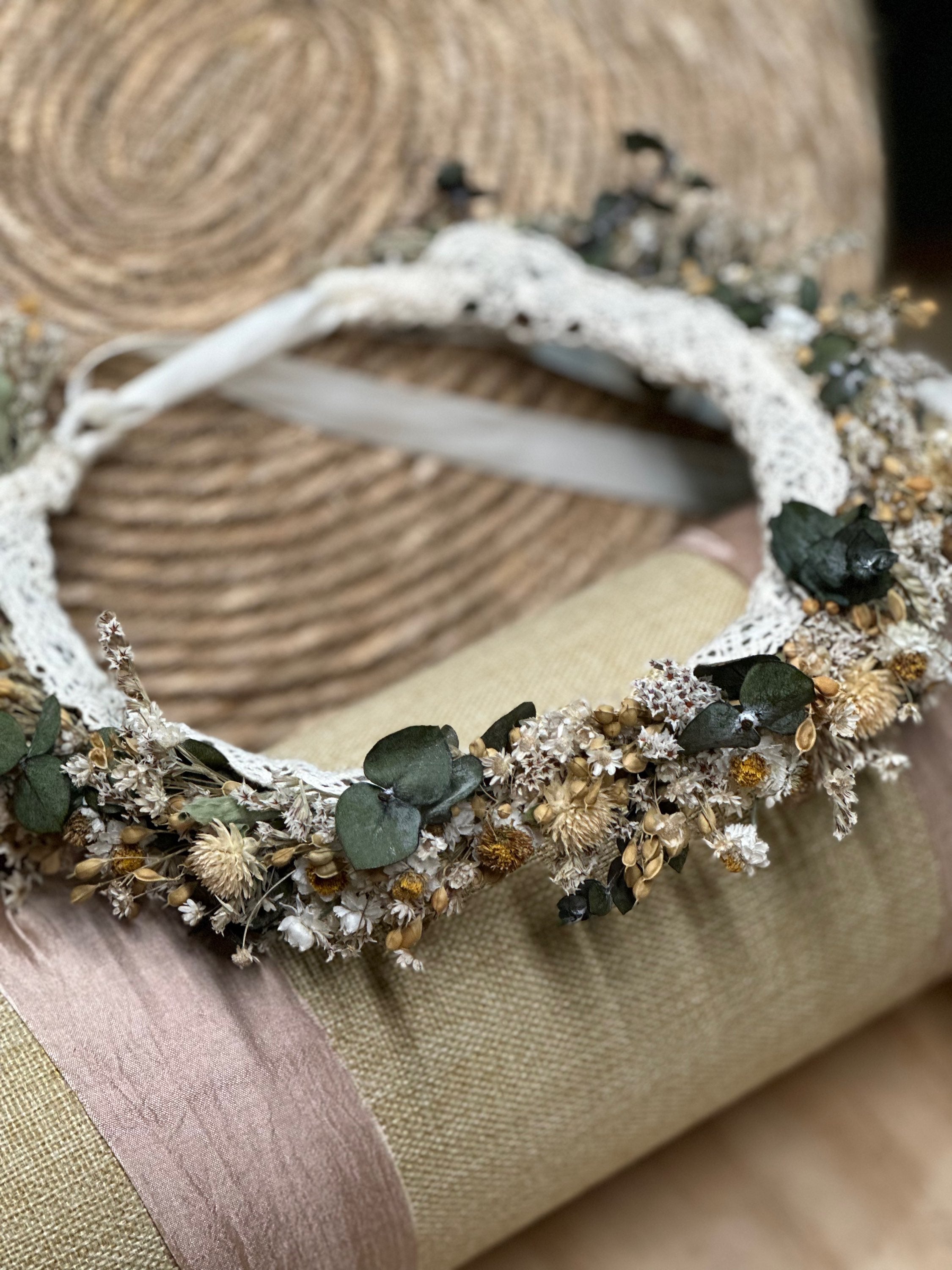 everlasting flower crown | commission image 5